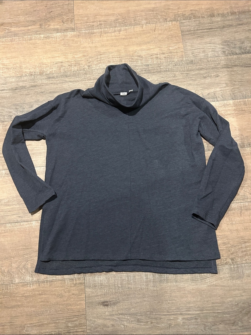 Gap L Sweater